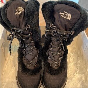 The North Face Black Faux-Fur Lace-Up Winter Boots